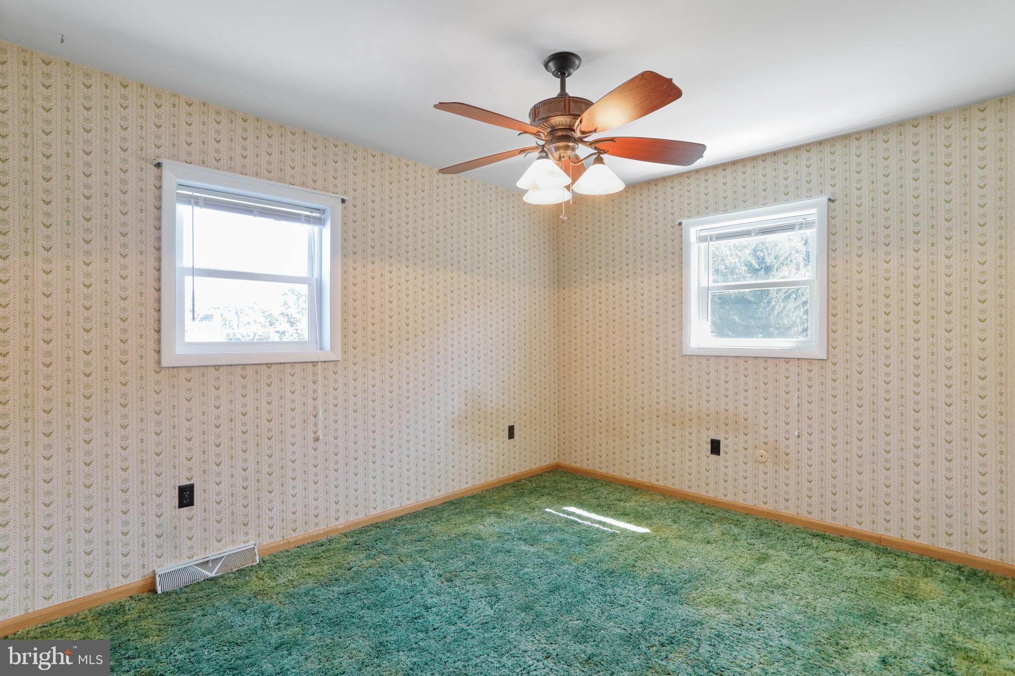 AYR TOWNSHIP - Residential