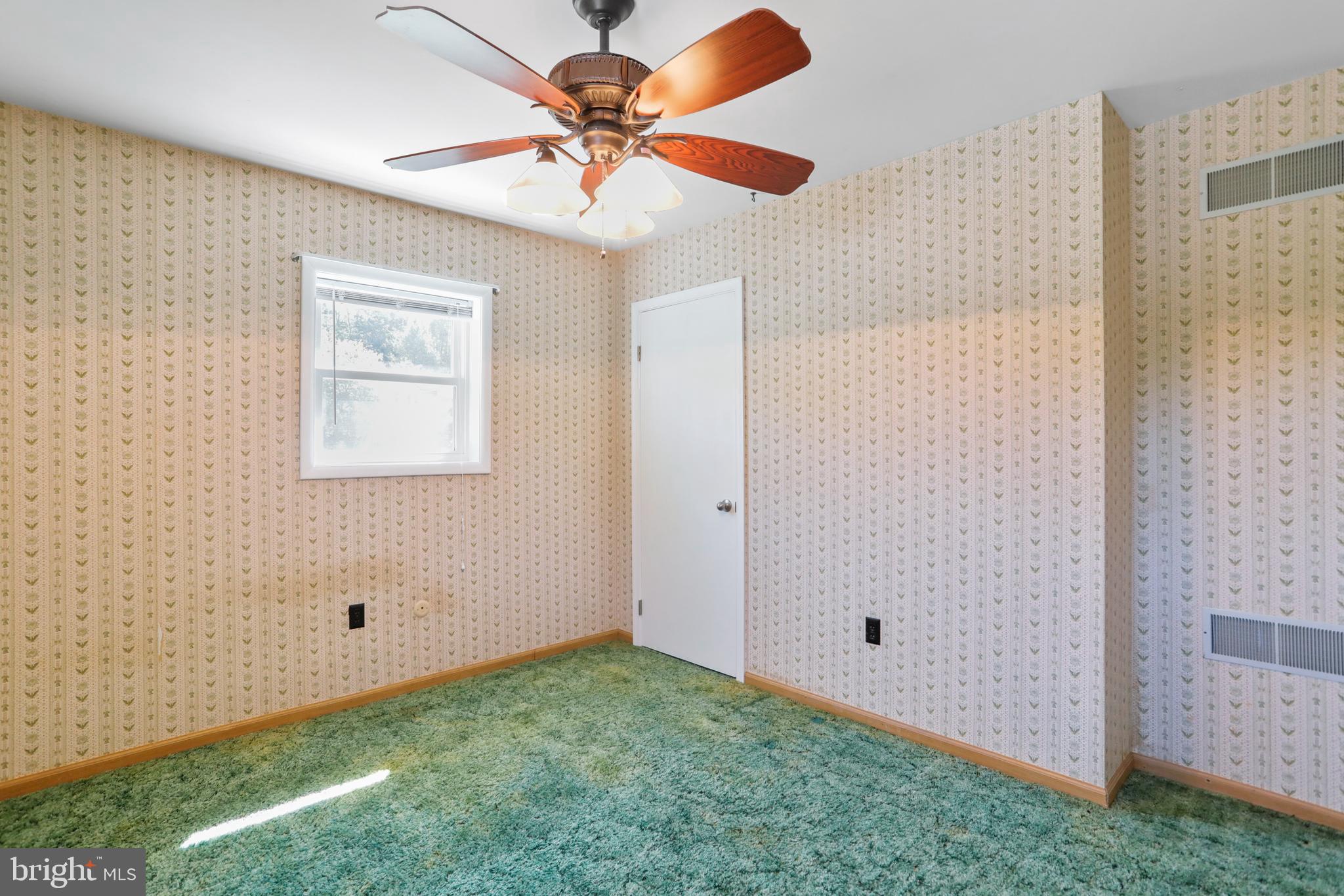 AYR TOWNSHIP - Residential