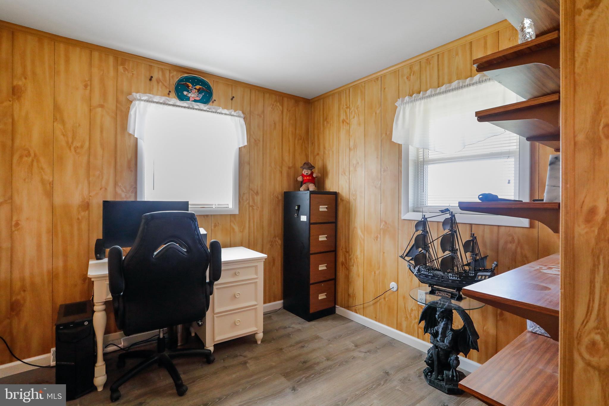 AYR TOWNSHIP - Residential