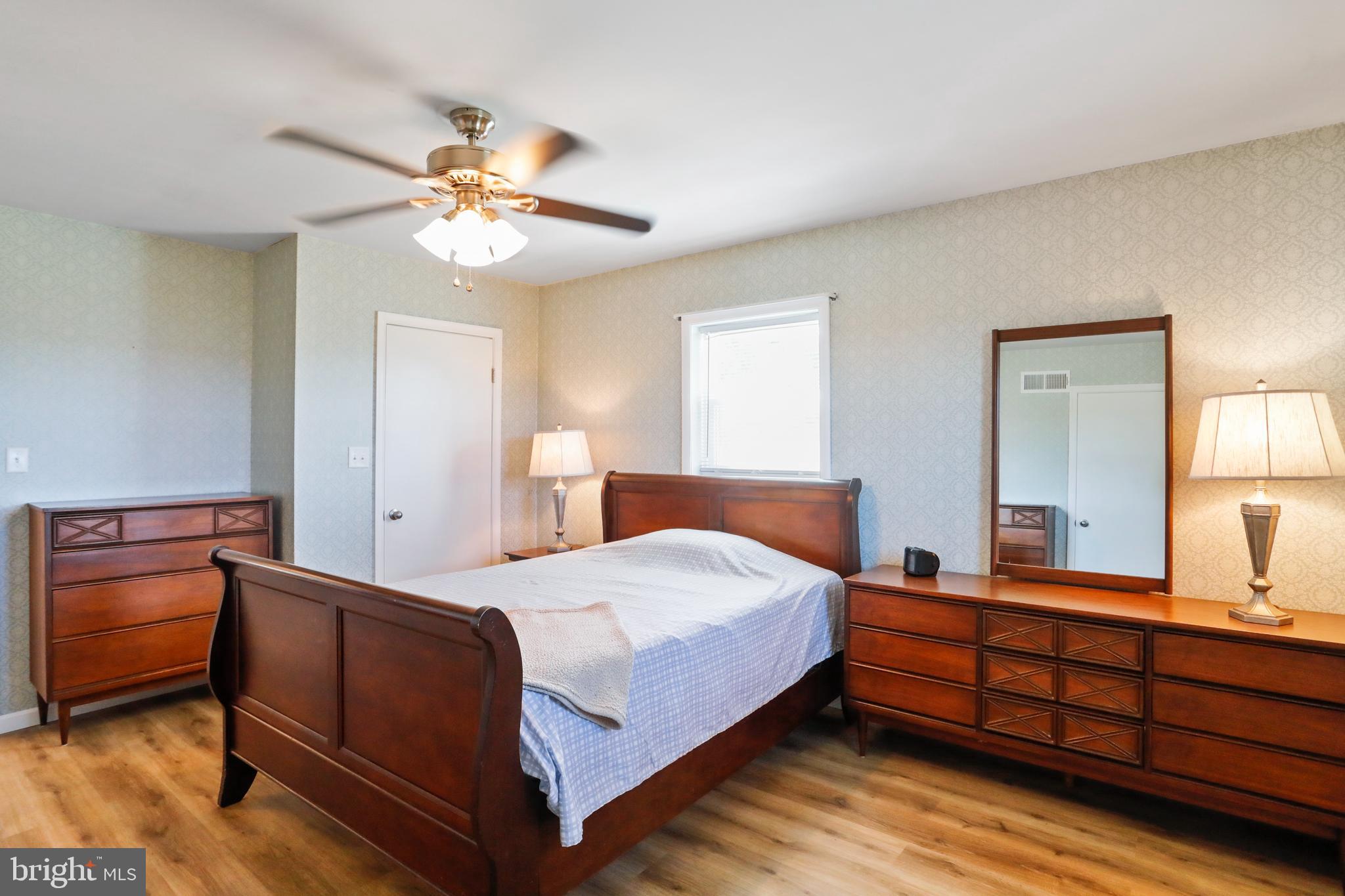 AYR TOWNSHIP - Residential