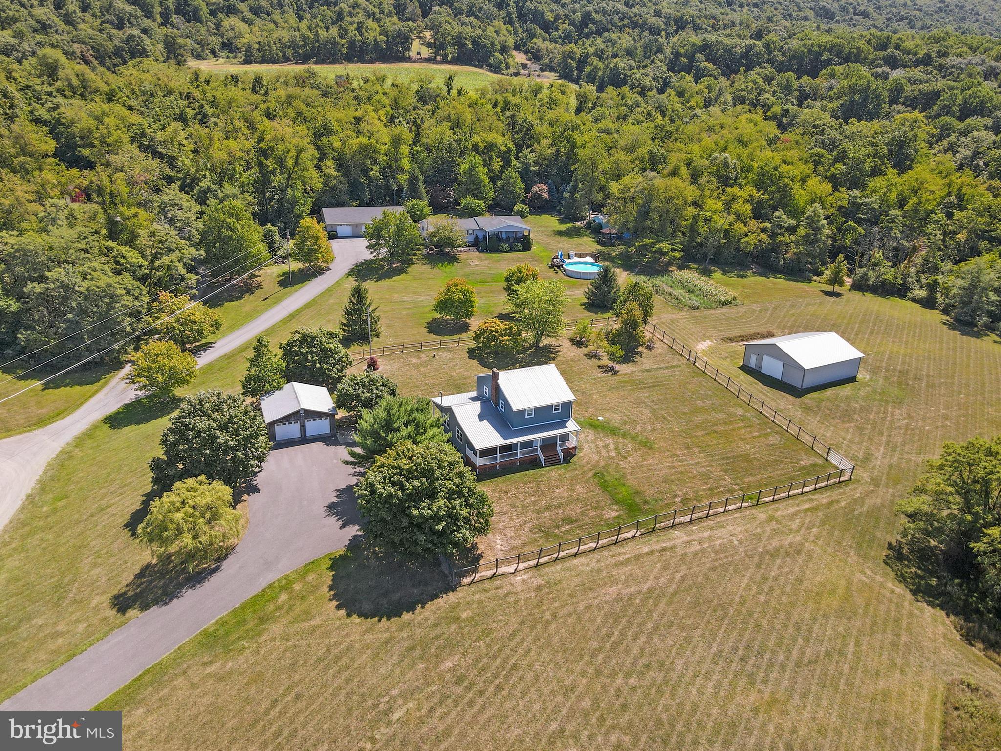 AYR TOWNSHIP - Residential