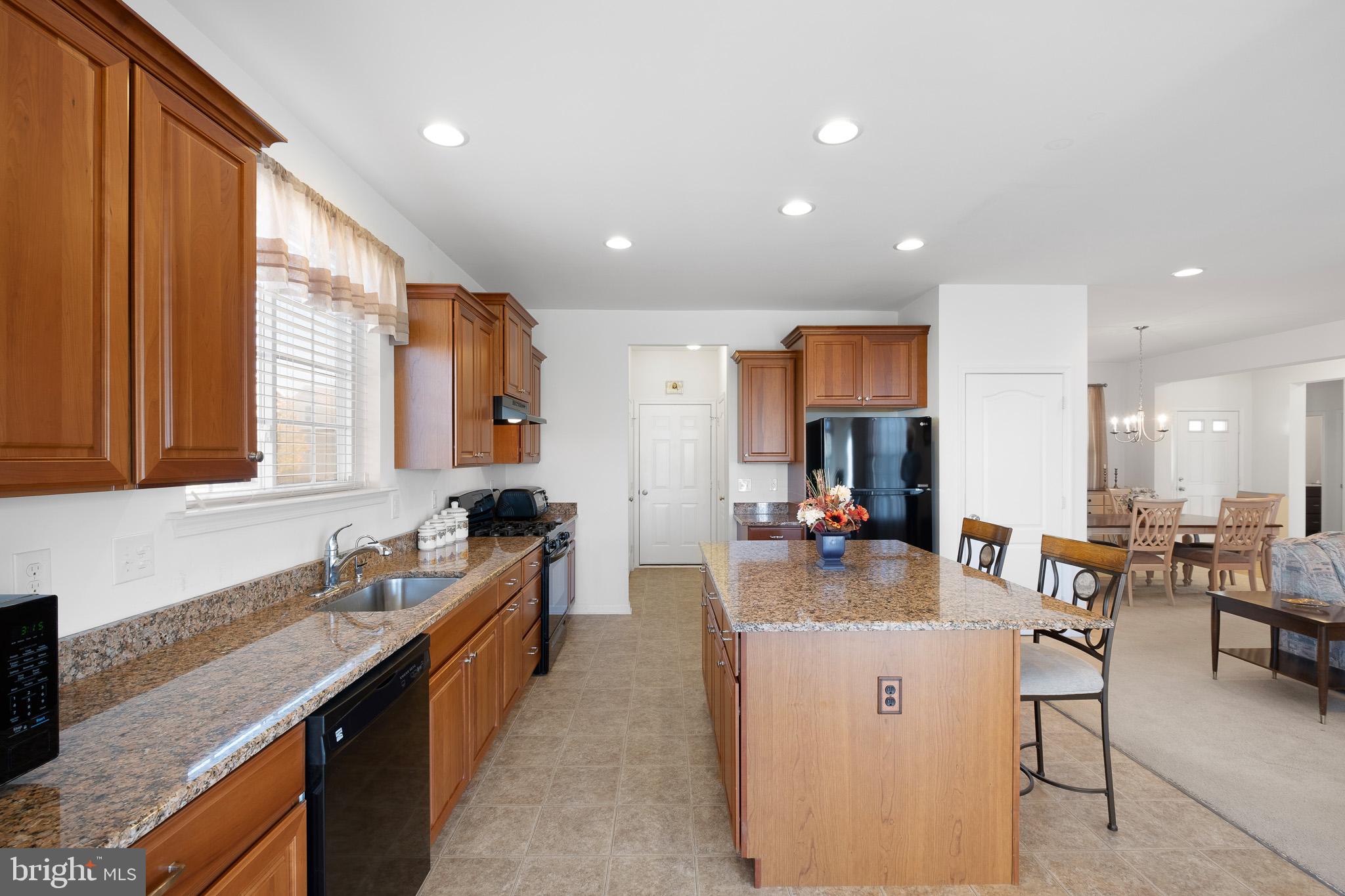 VILLAGE OF BAYBERRY - Residential