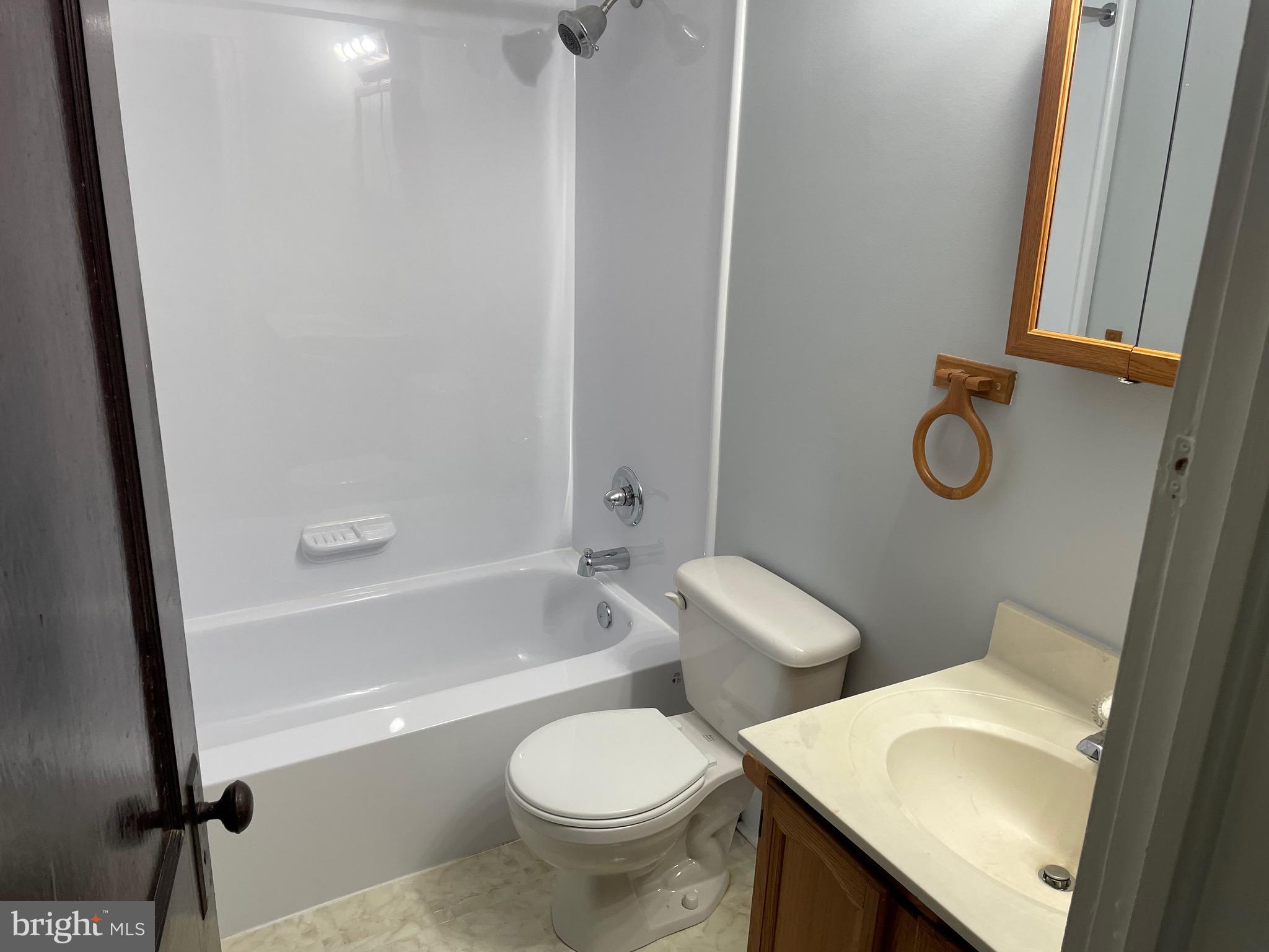 LINTHICUM HEIGHTS - Residential Lease