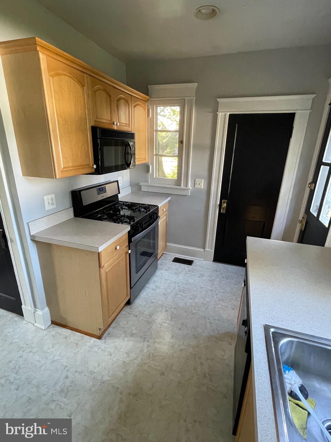 LINTHICUM HEIGHTS - Residential Lease