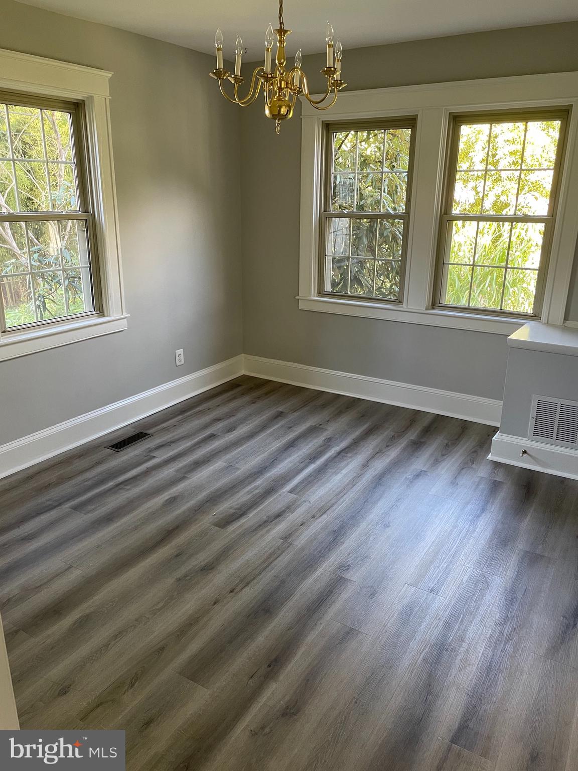 LINTHICUM HEIGHTS - Residential Lease