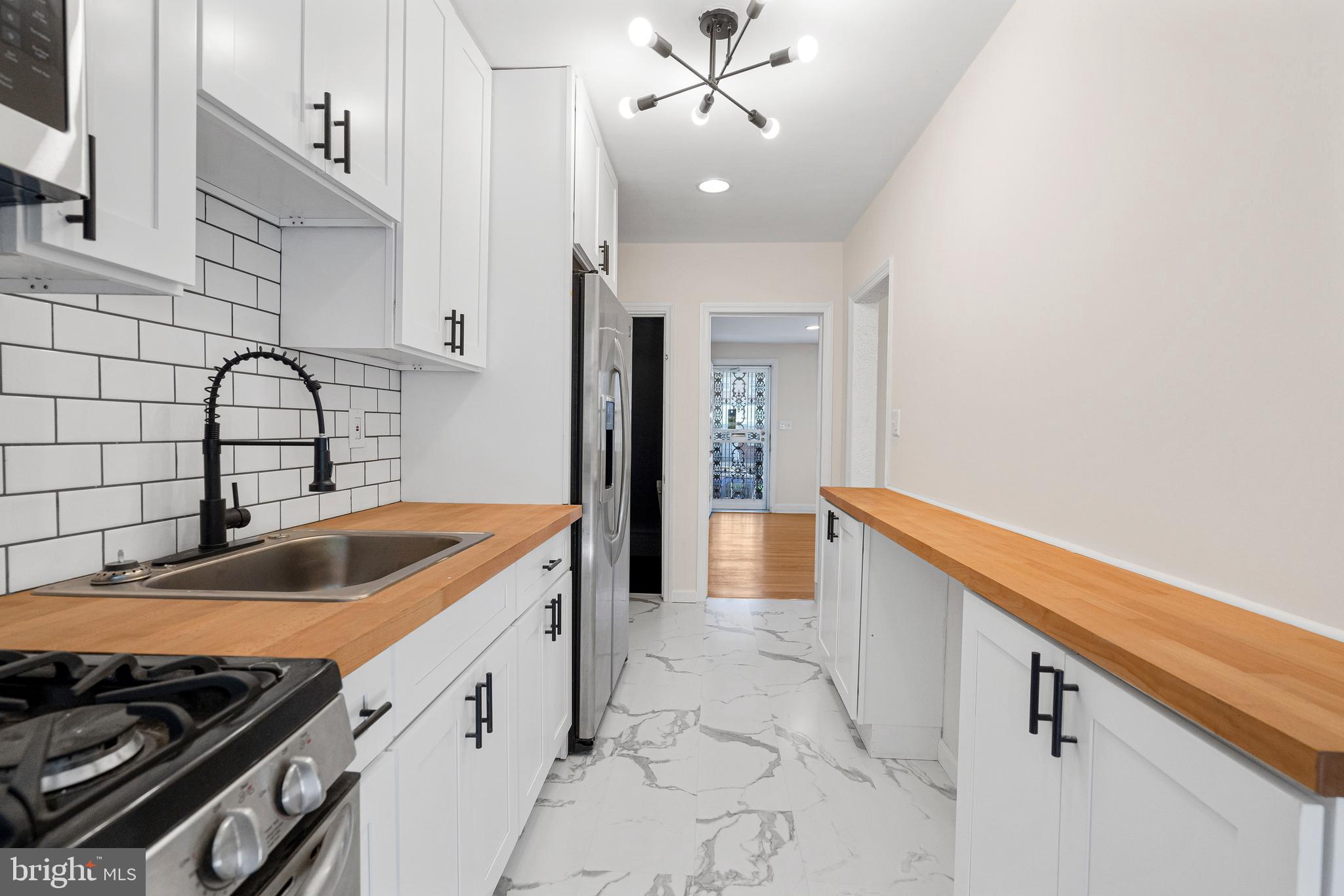 ARLINGTON - Residential Lease