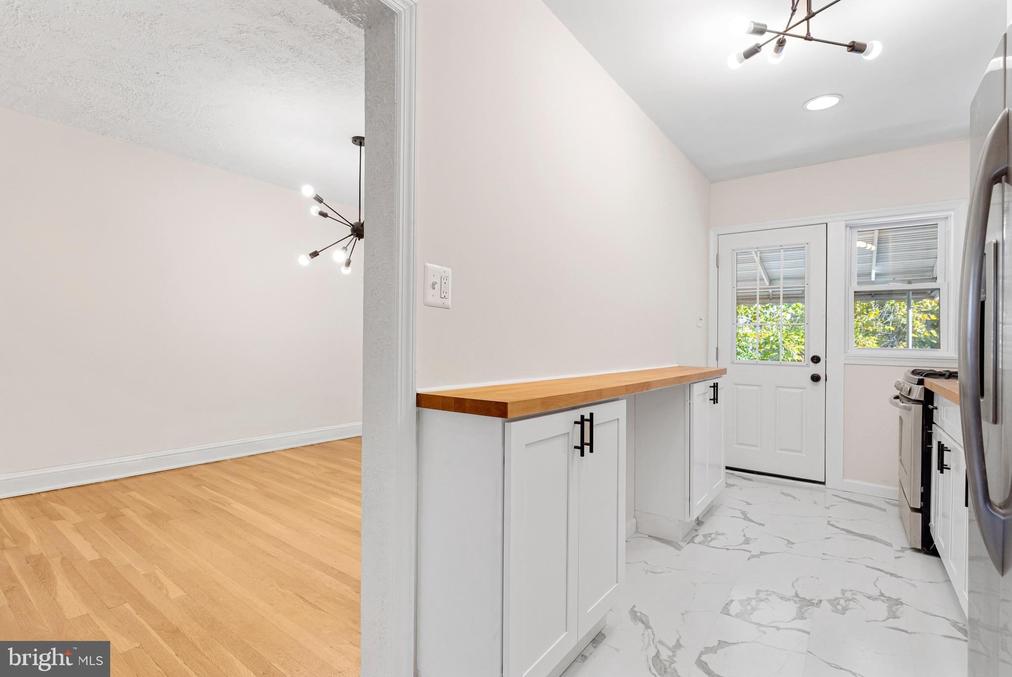 ARLINGTON - Residential Lease