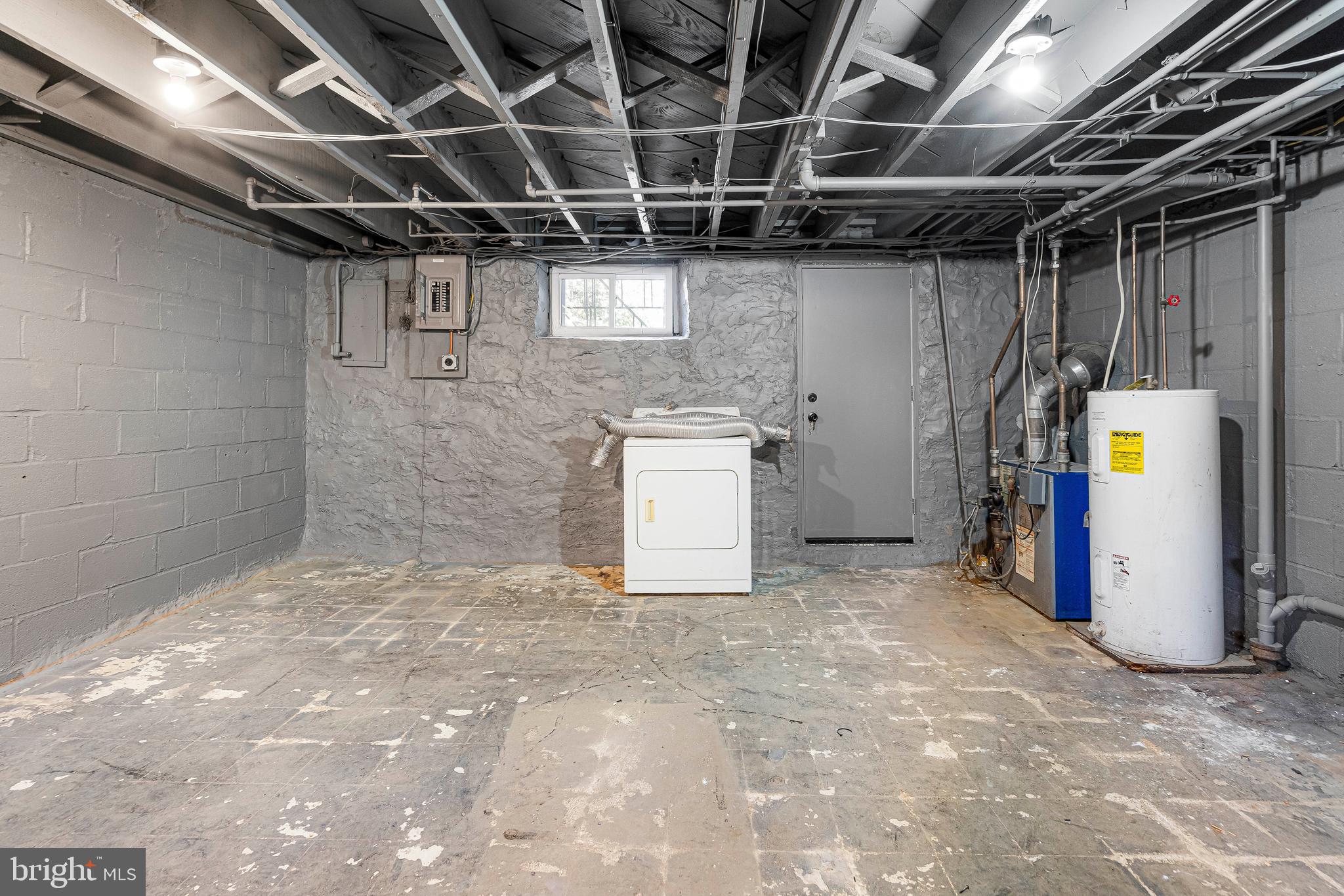 ARLINGTON - Residential Lease