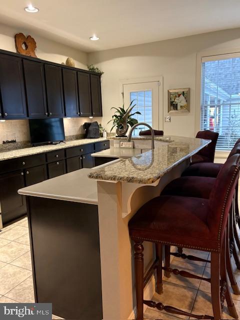 JAMESTOWN SQUARE - Residential