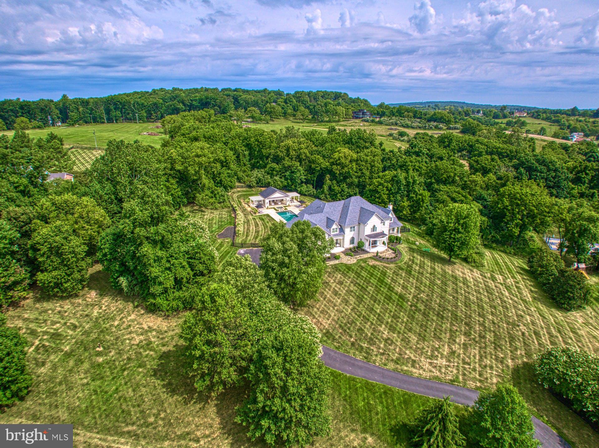 BEACON HILL - Residential