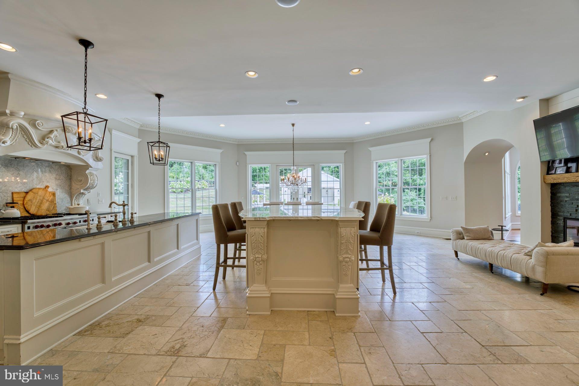 BEACON HILL - Residential