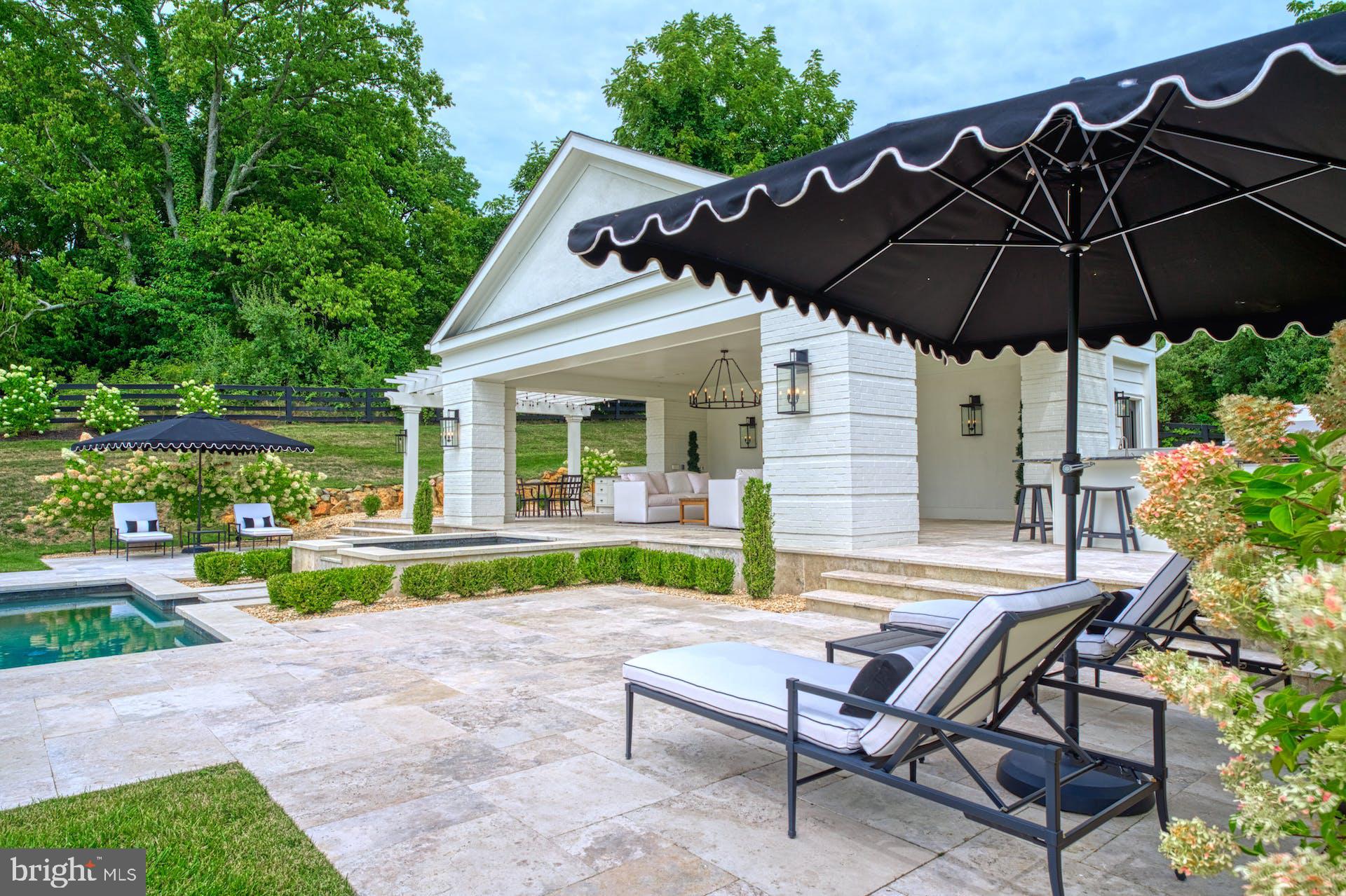 BEACON HILL - Residential