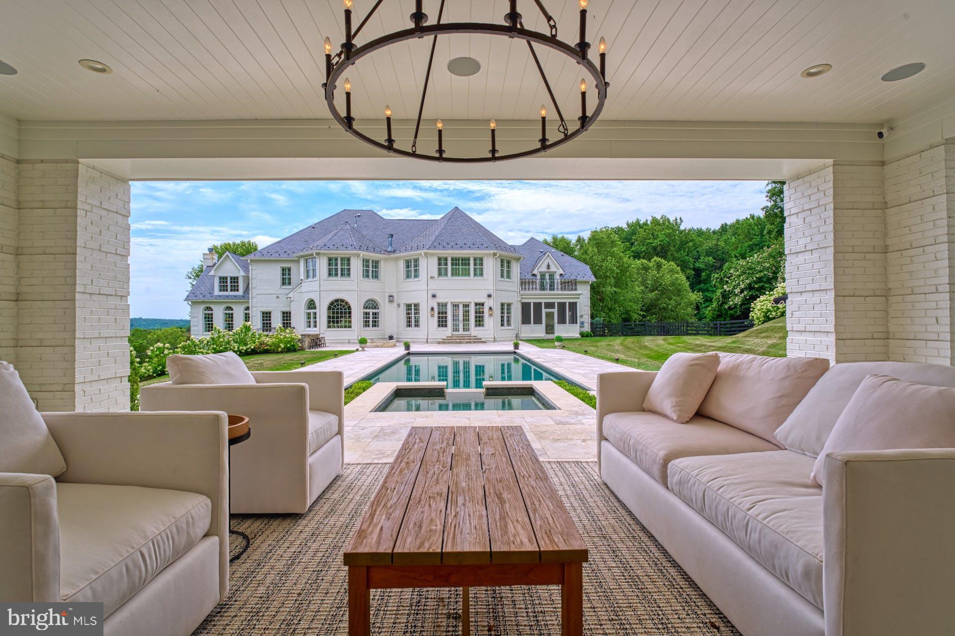 BEACON HILL - Residential