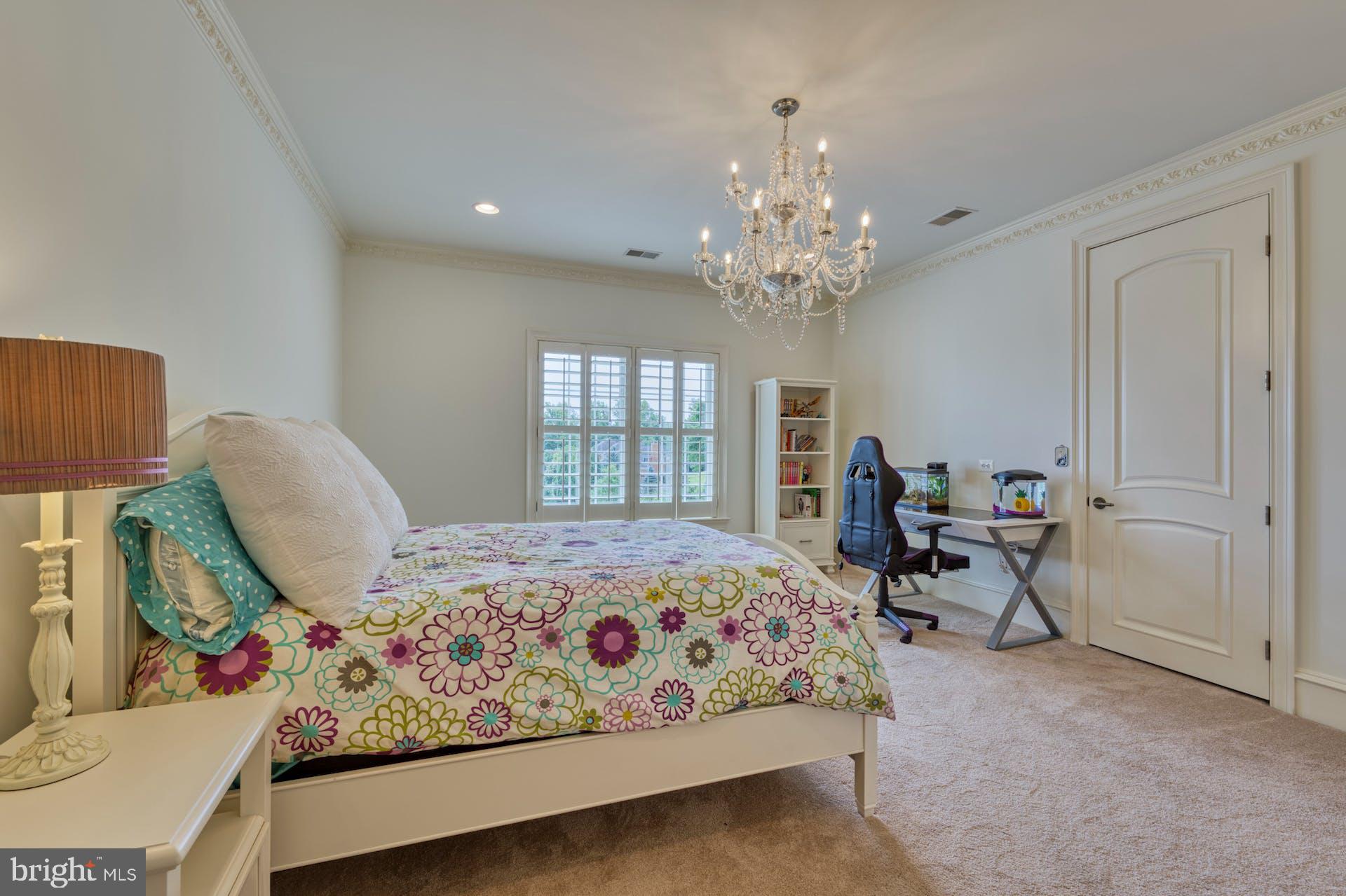 BEACON HILL - Residential