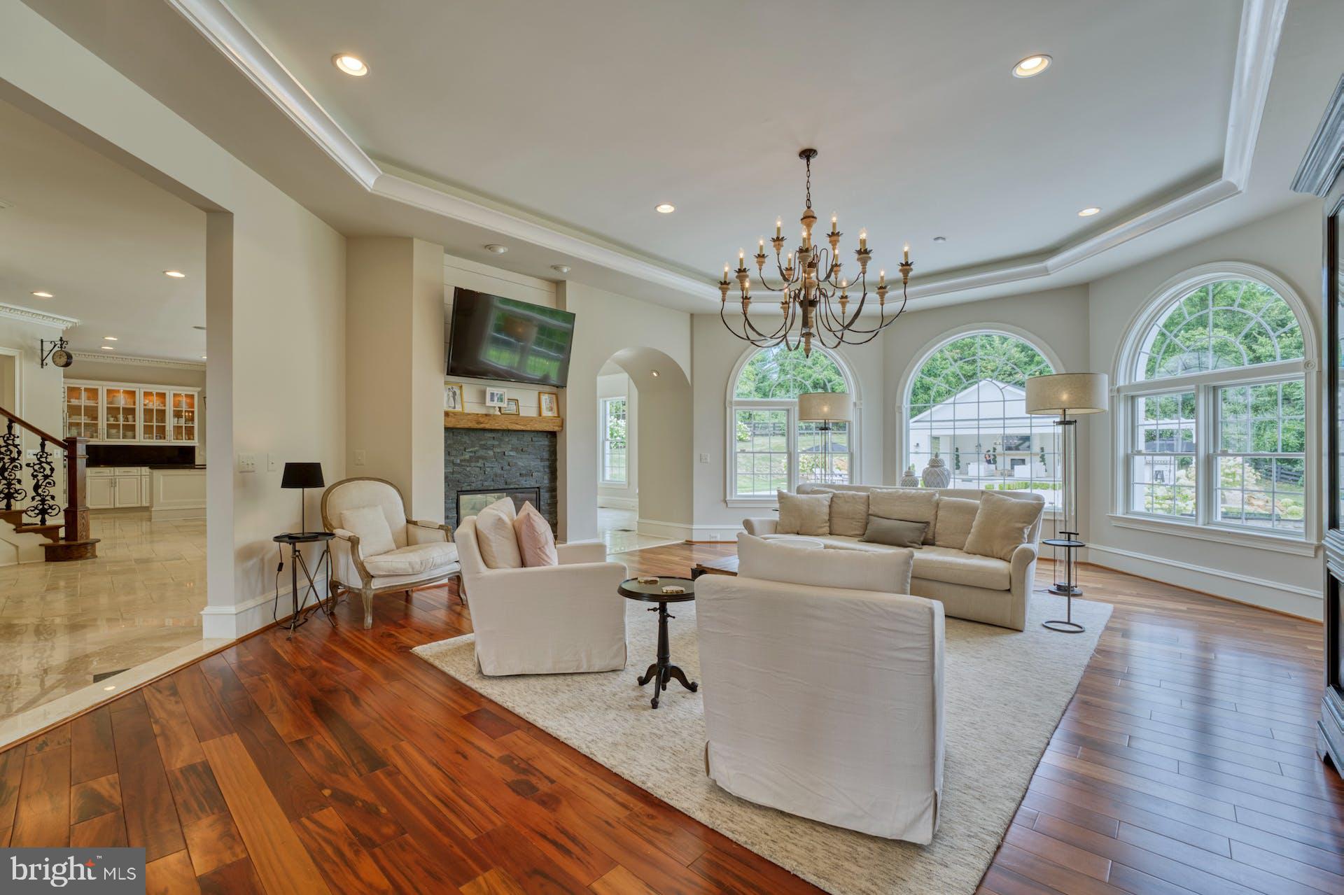 BEACON HILL - Residential