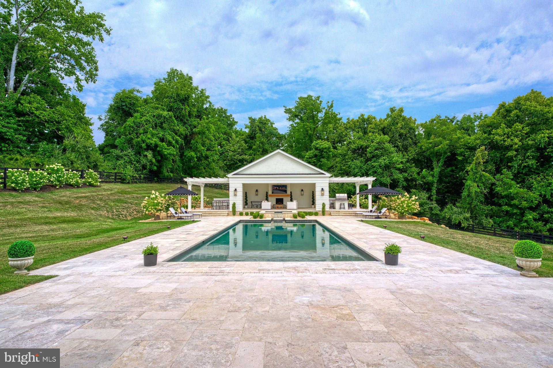 BEACON HILL - Residential