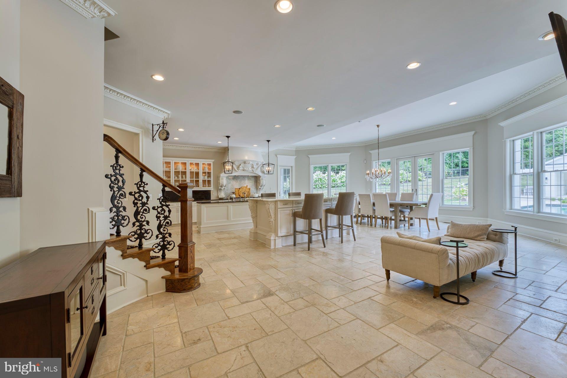 BEACON HILL - Residential