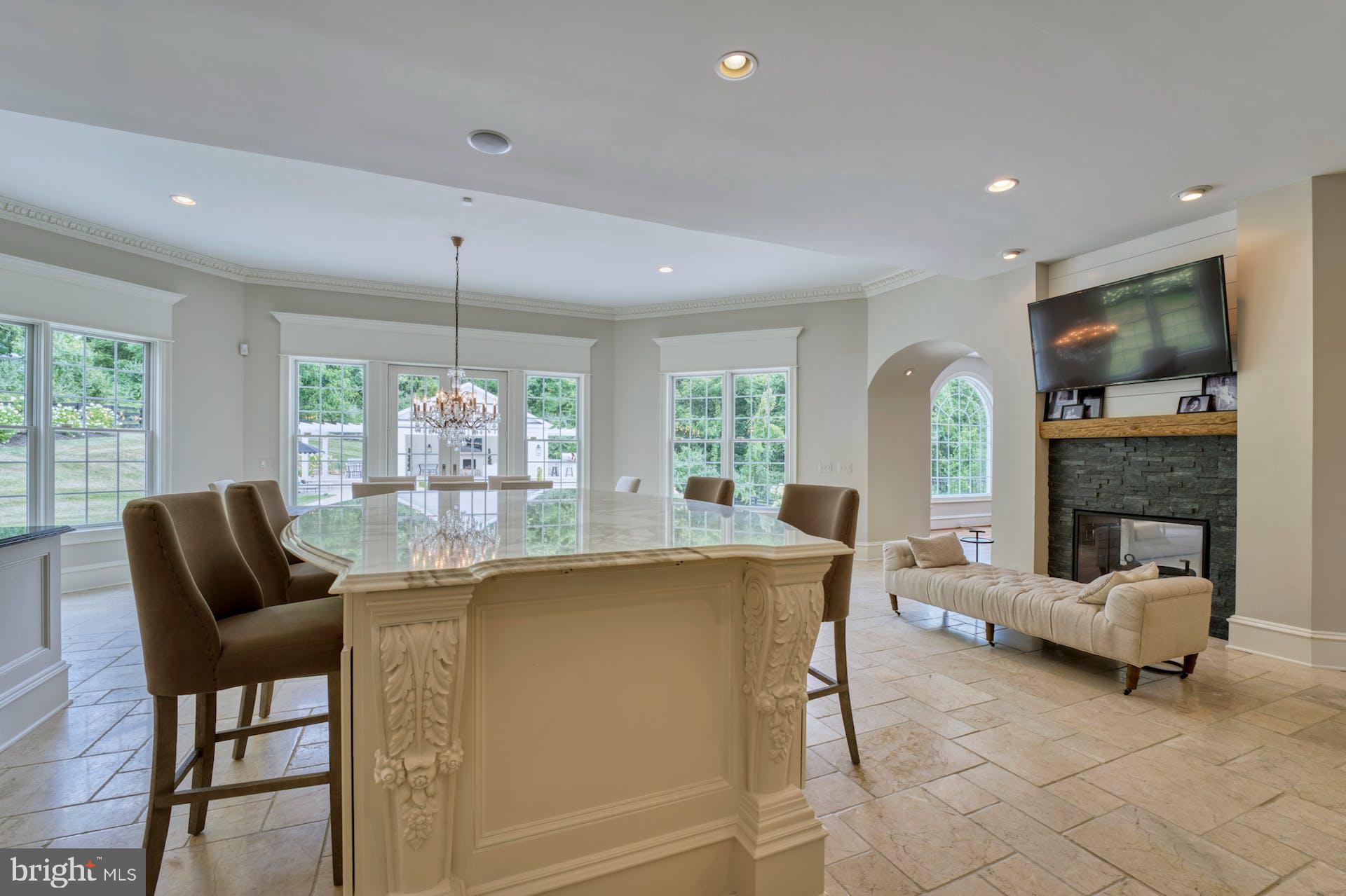 BEACON HILL - Residential