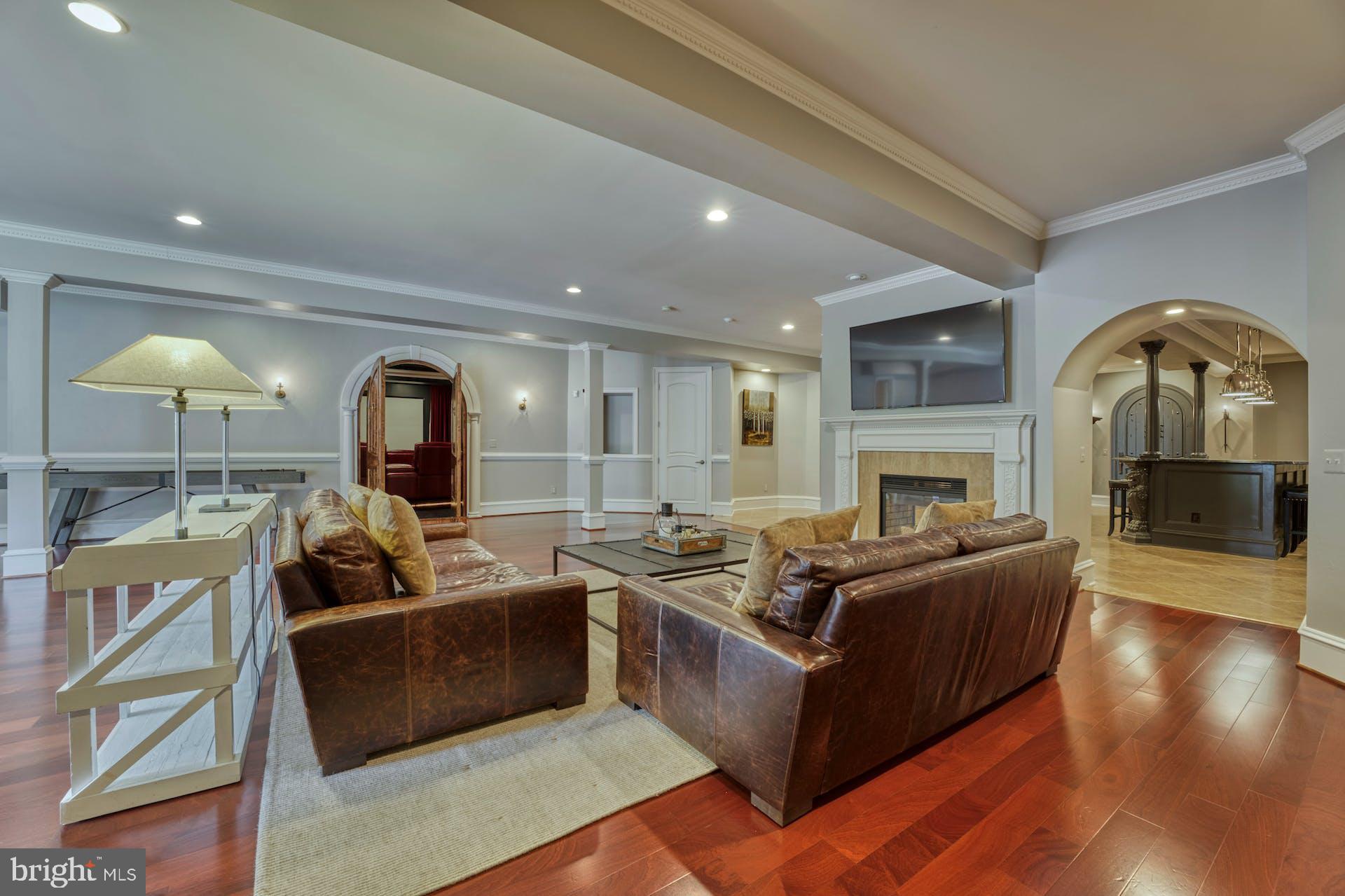 BEACON HILL - Residential