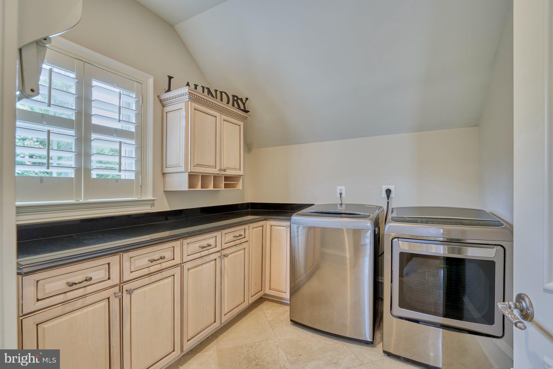 BEACON HILL - Residential