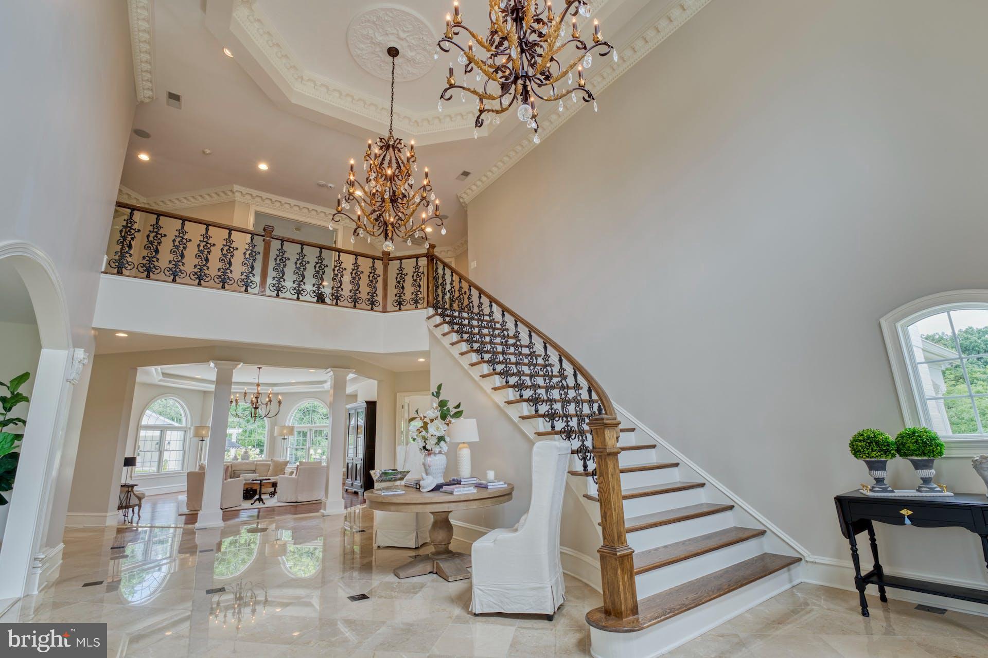 BEACON HILL - Residential