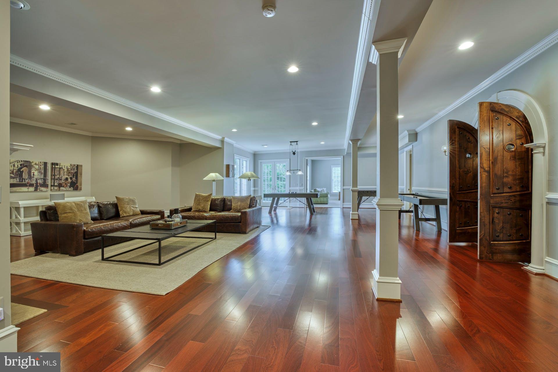 BEACON HILL - Residential