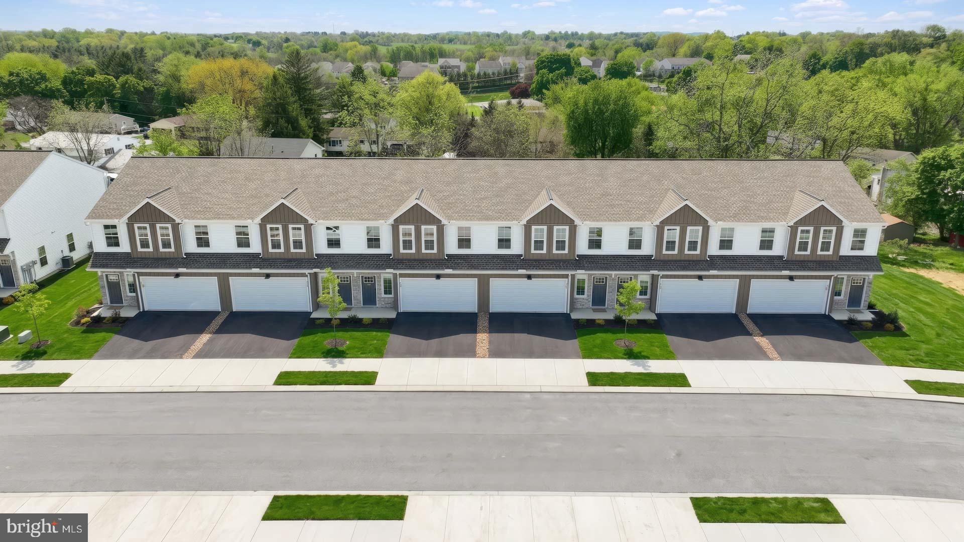 7847 OAK BROOK DRIVE