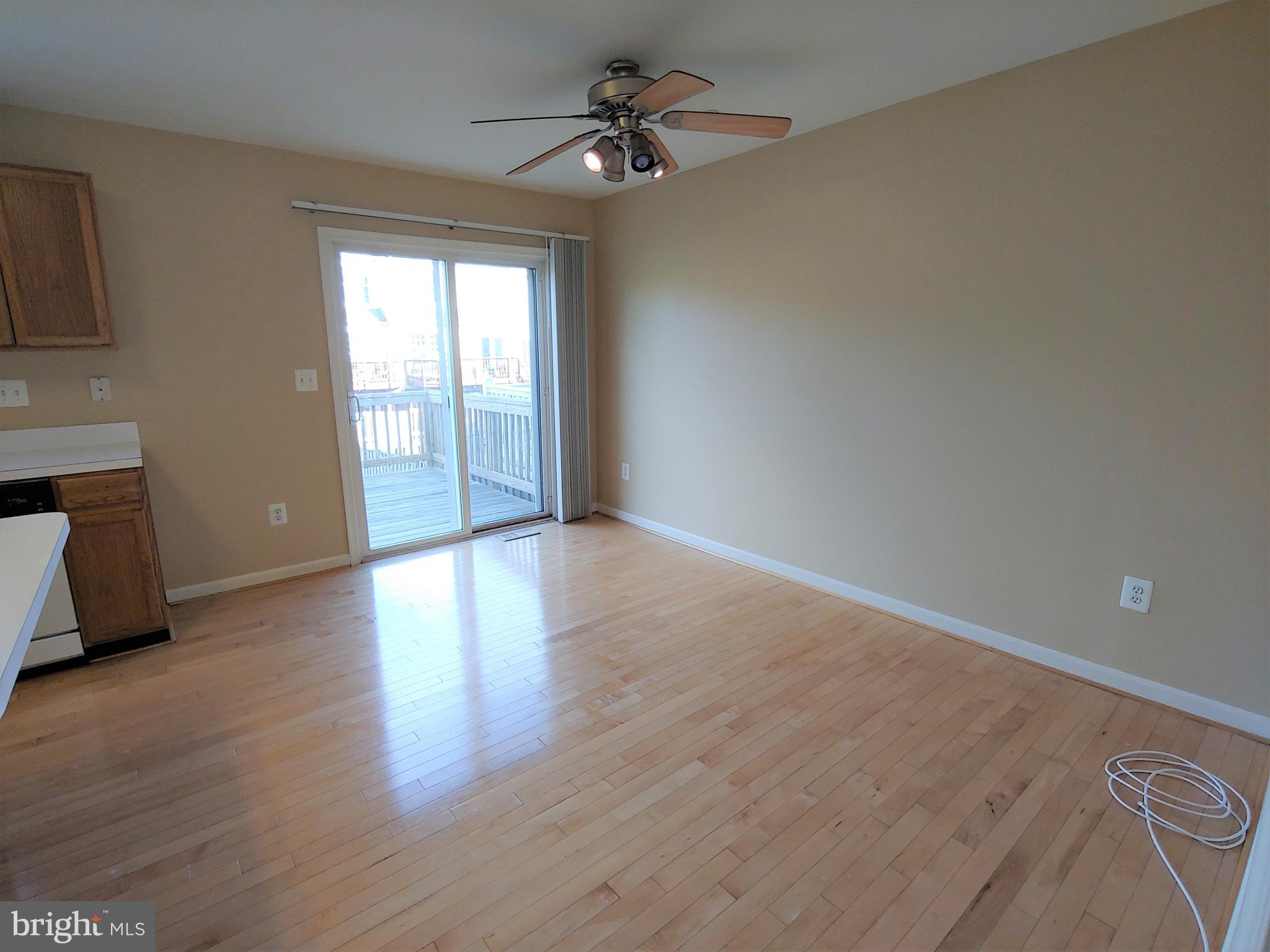 SEVEN OAKS - Residential Lease