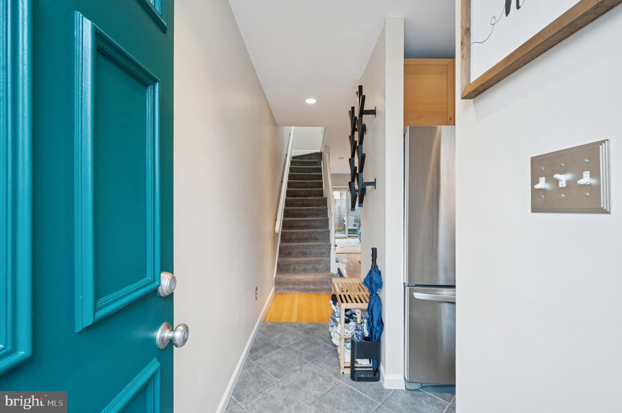 2122 PEMBERTON STREET