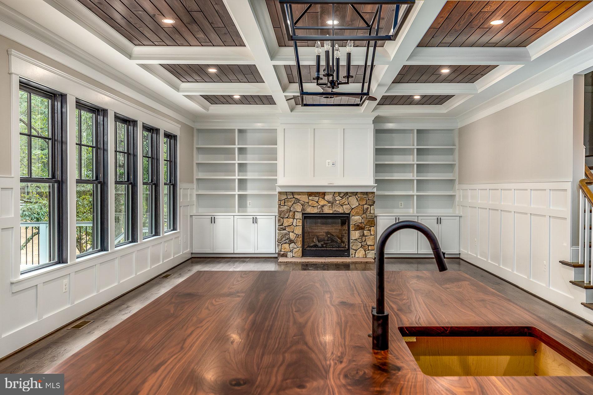 WESTFORD - Residential