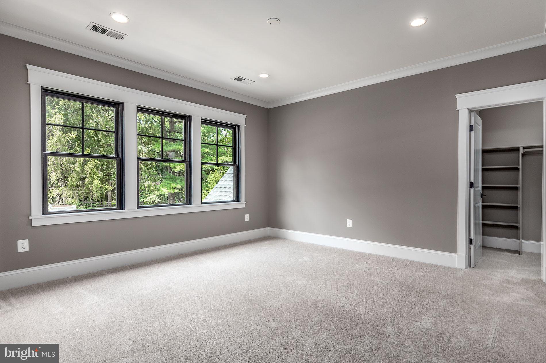 WESTFORD - Residential