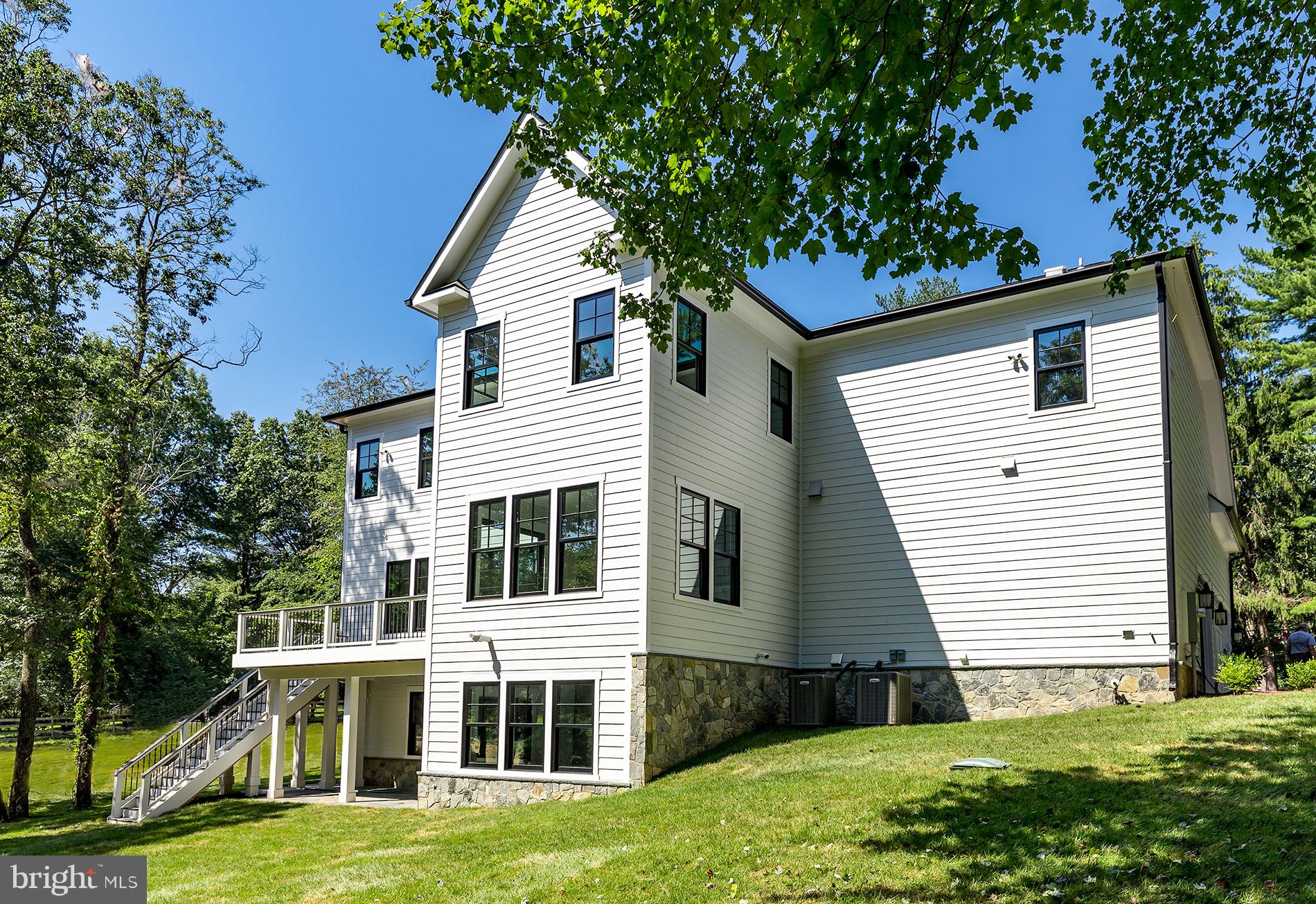 WESTFORD - Residential