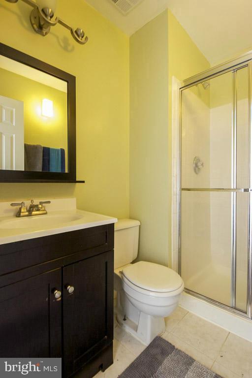 TANGLEWOOD - Residential Lease