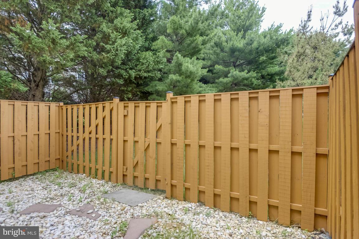 TANGLEWOOD - Residential Lease