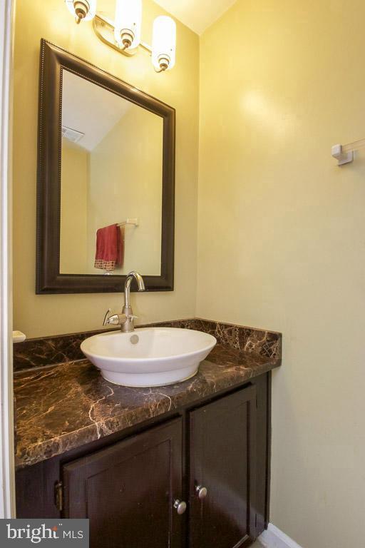 TANGLEWOOD - Residential Lease