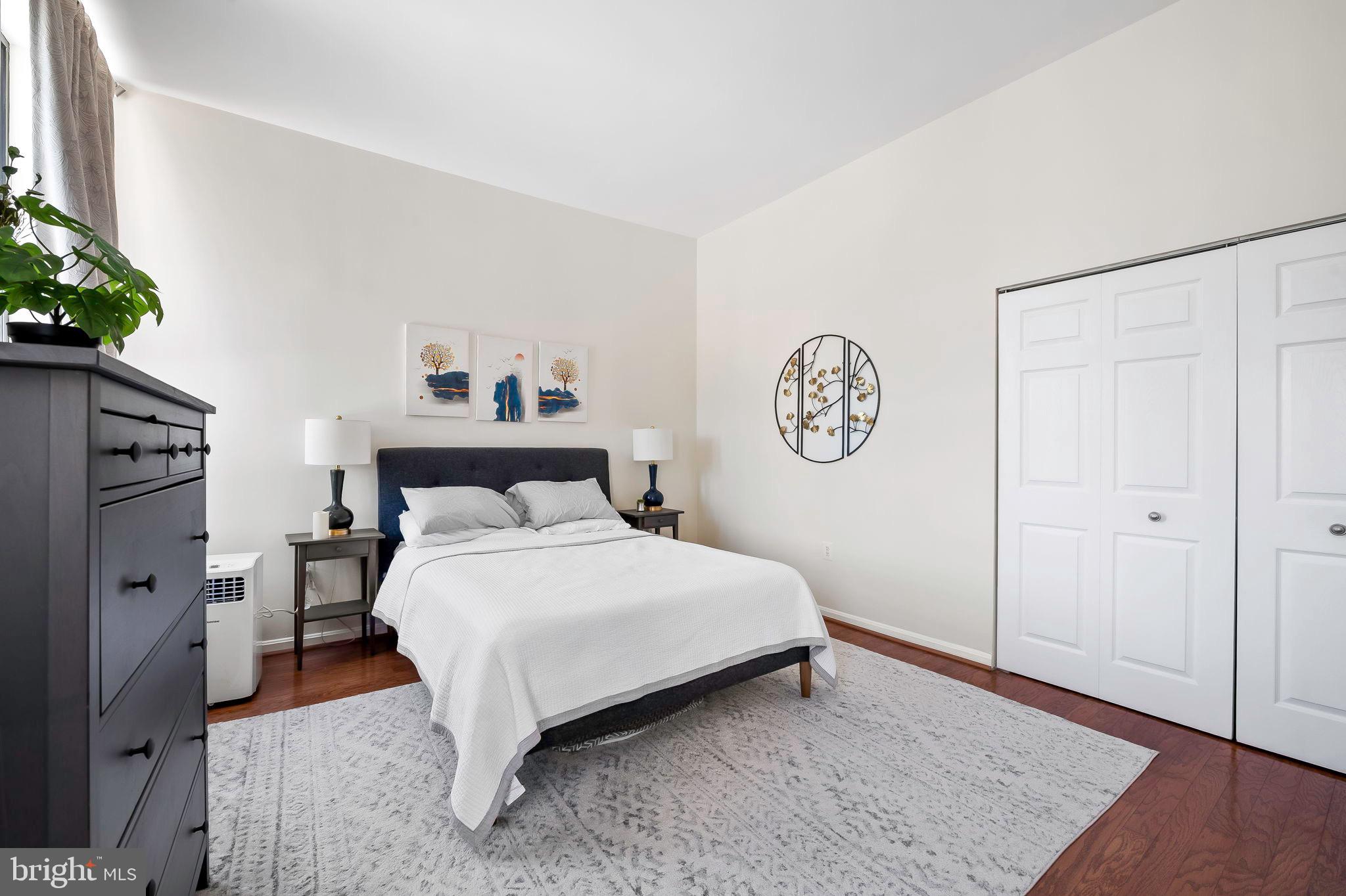 MOUNT VERNON PLACE HISTORIC DISTRICT - Residential