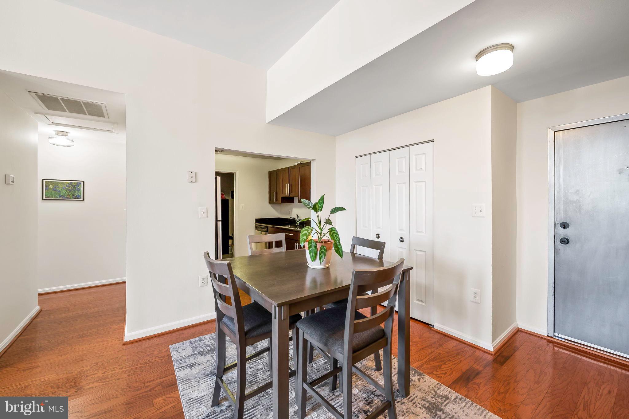 MOUNT VERNON PLACE HISTORIC DISTRICT - Residential