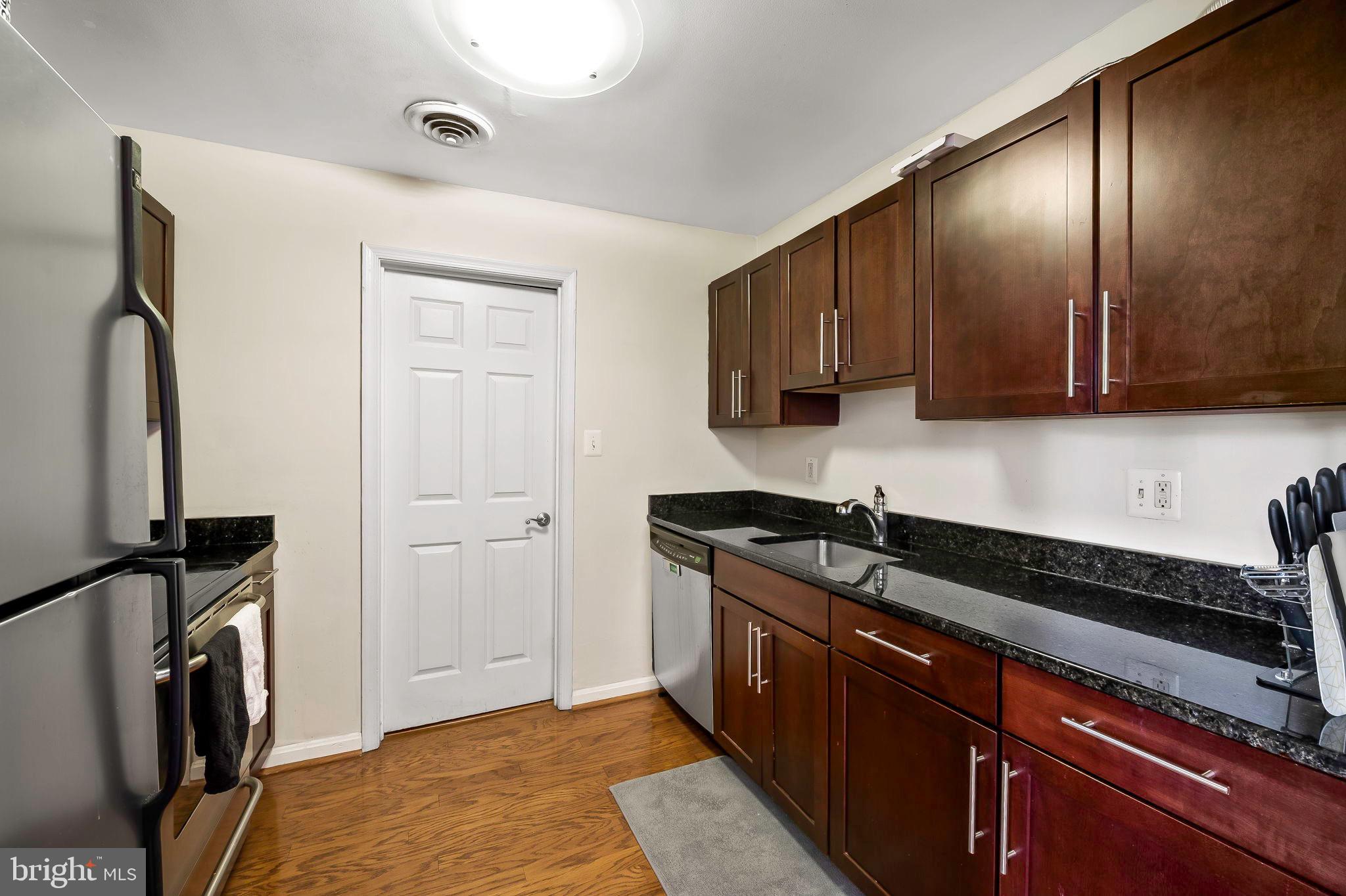 MOUNT VERNON PLACE HISTORIC DISTRICT - Residential