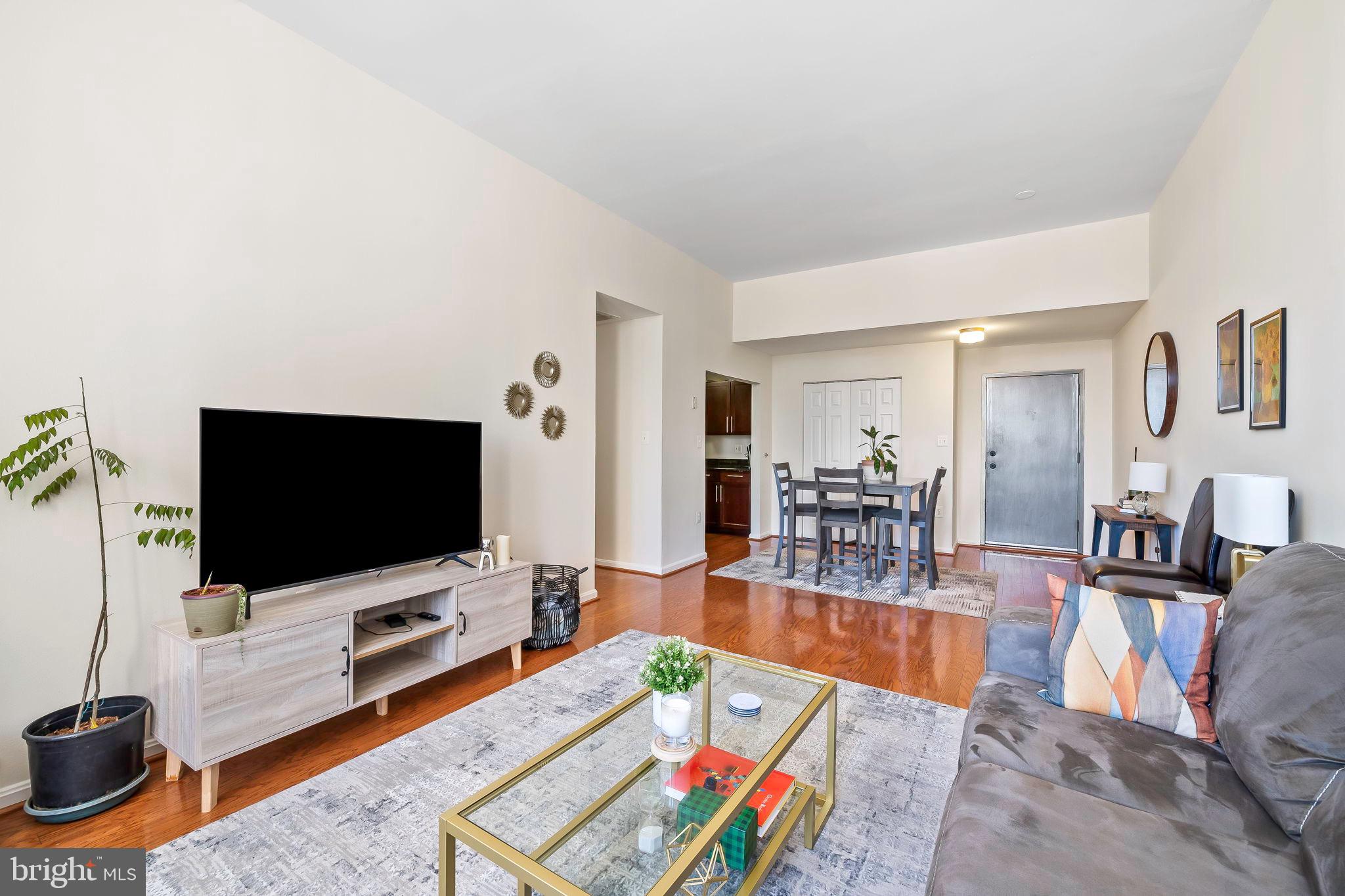 MOUNT VERNON PLACE HISTORIC DISTRICT - Residential