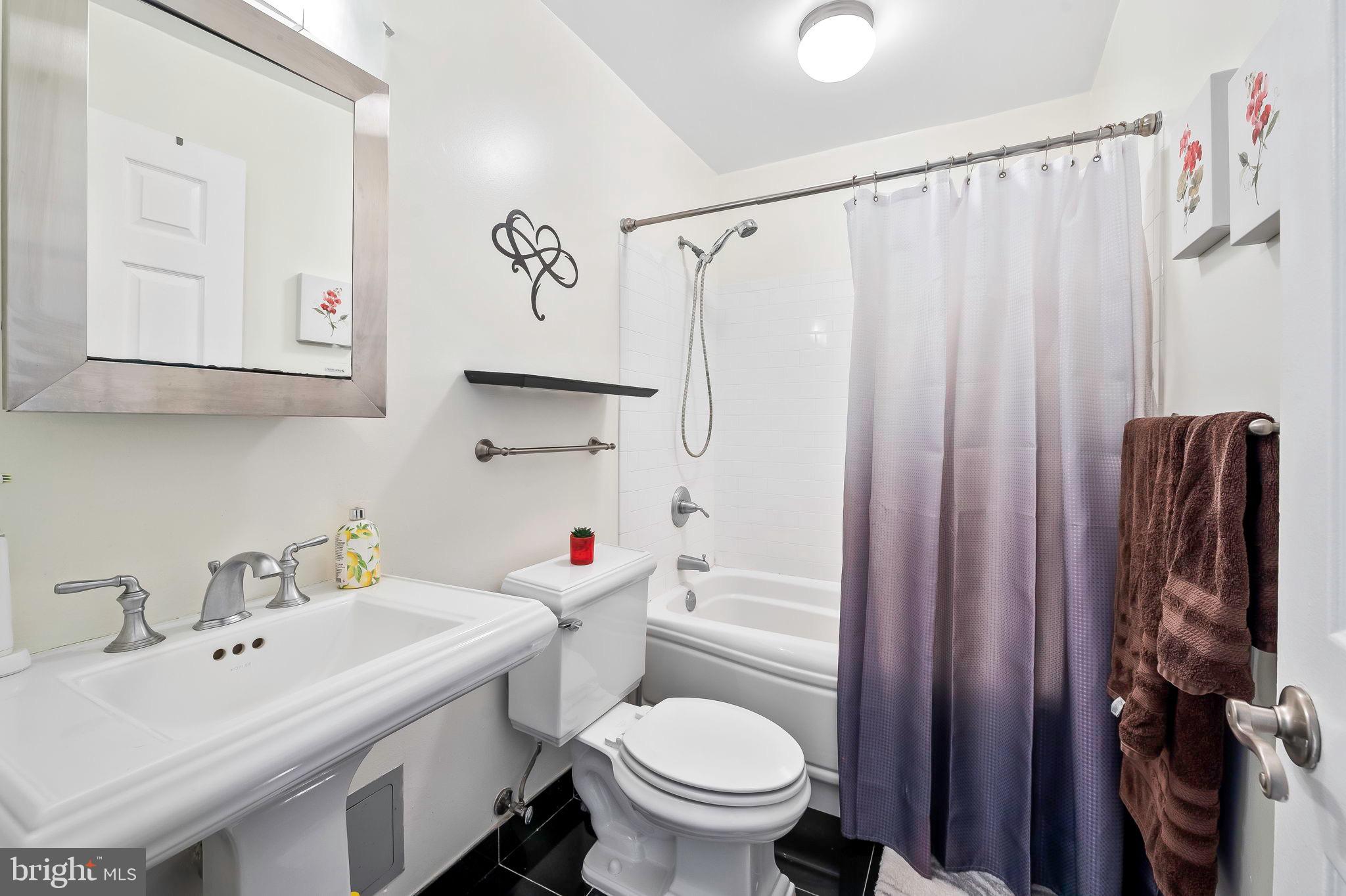 MOUNT VERNON PLACE HISTORIC DISTRICT - Residential