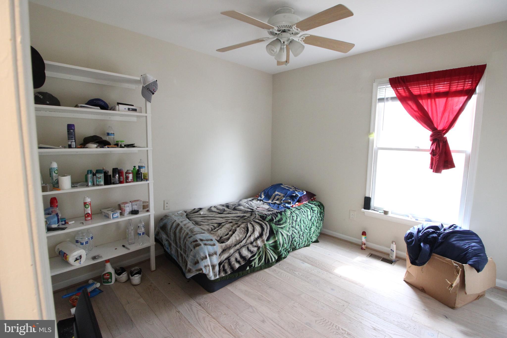 ROLLING BROOK - Residential Lease