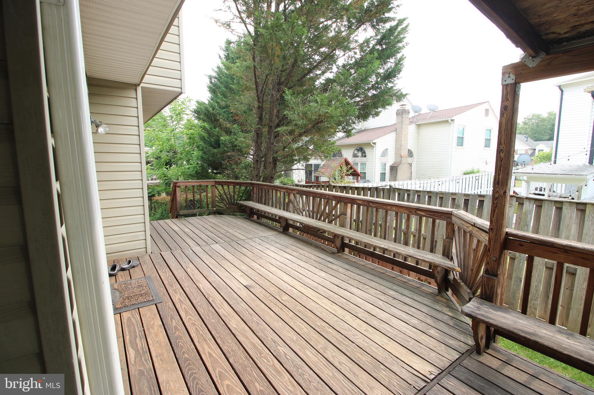 ROLLING BROOK - Residential Lease