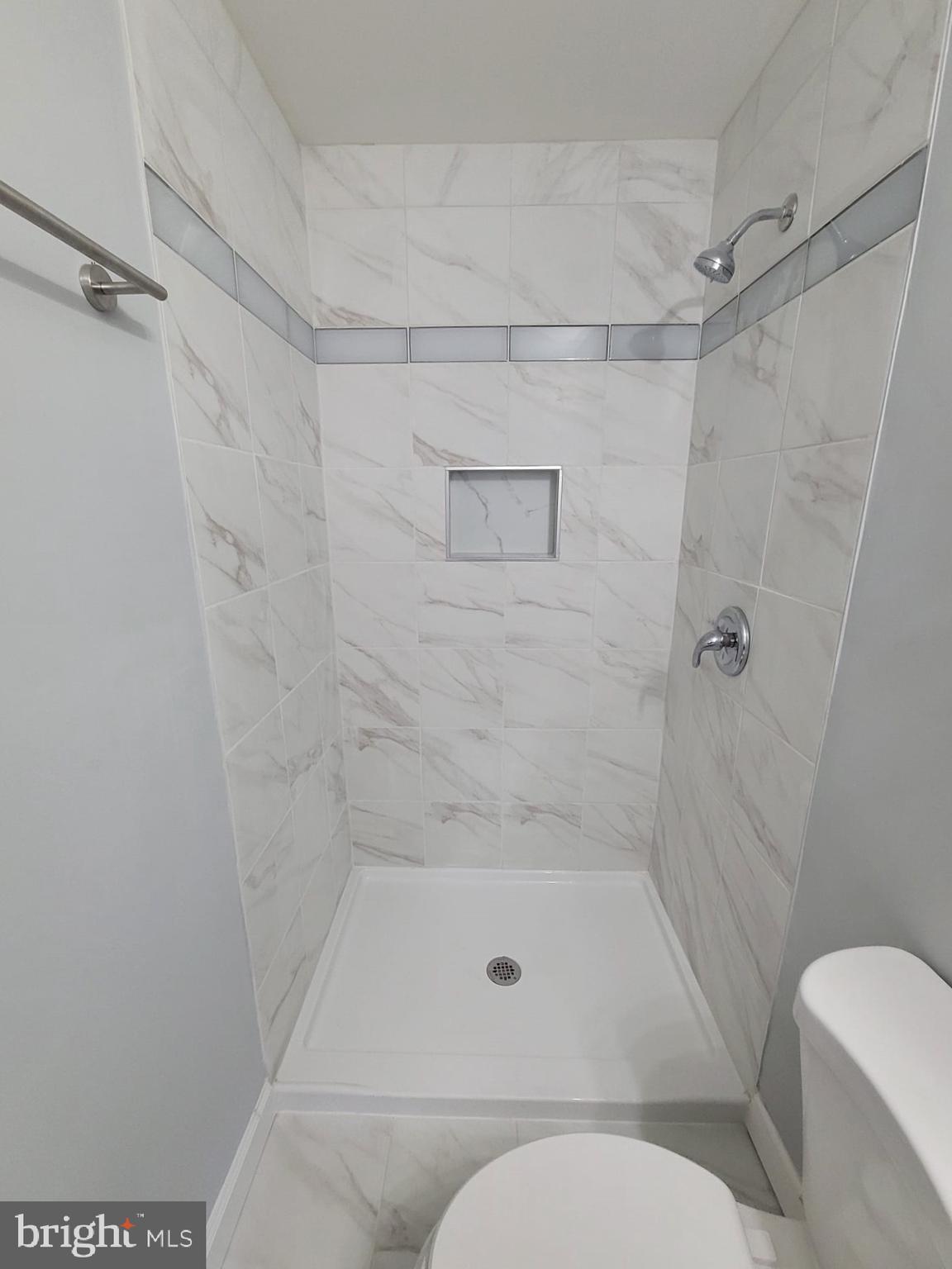 WINDSOR  MILL - Residential