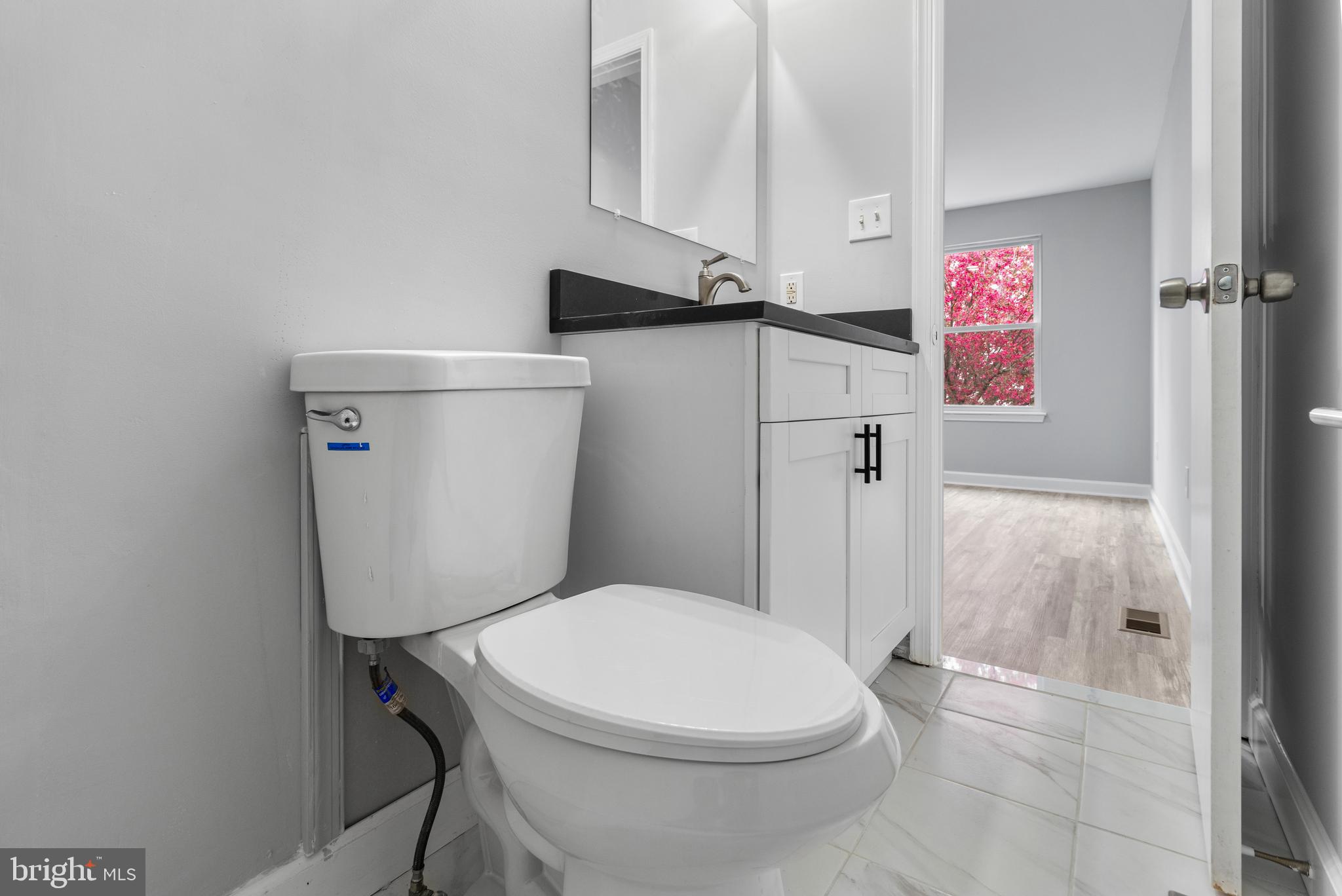 WINDSOR  MILL - Residential