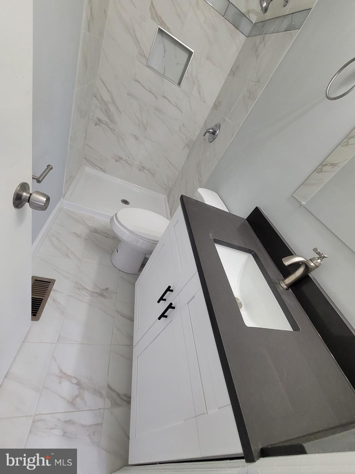 WINDSOR  MILL - Residential