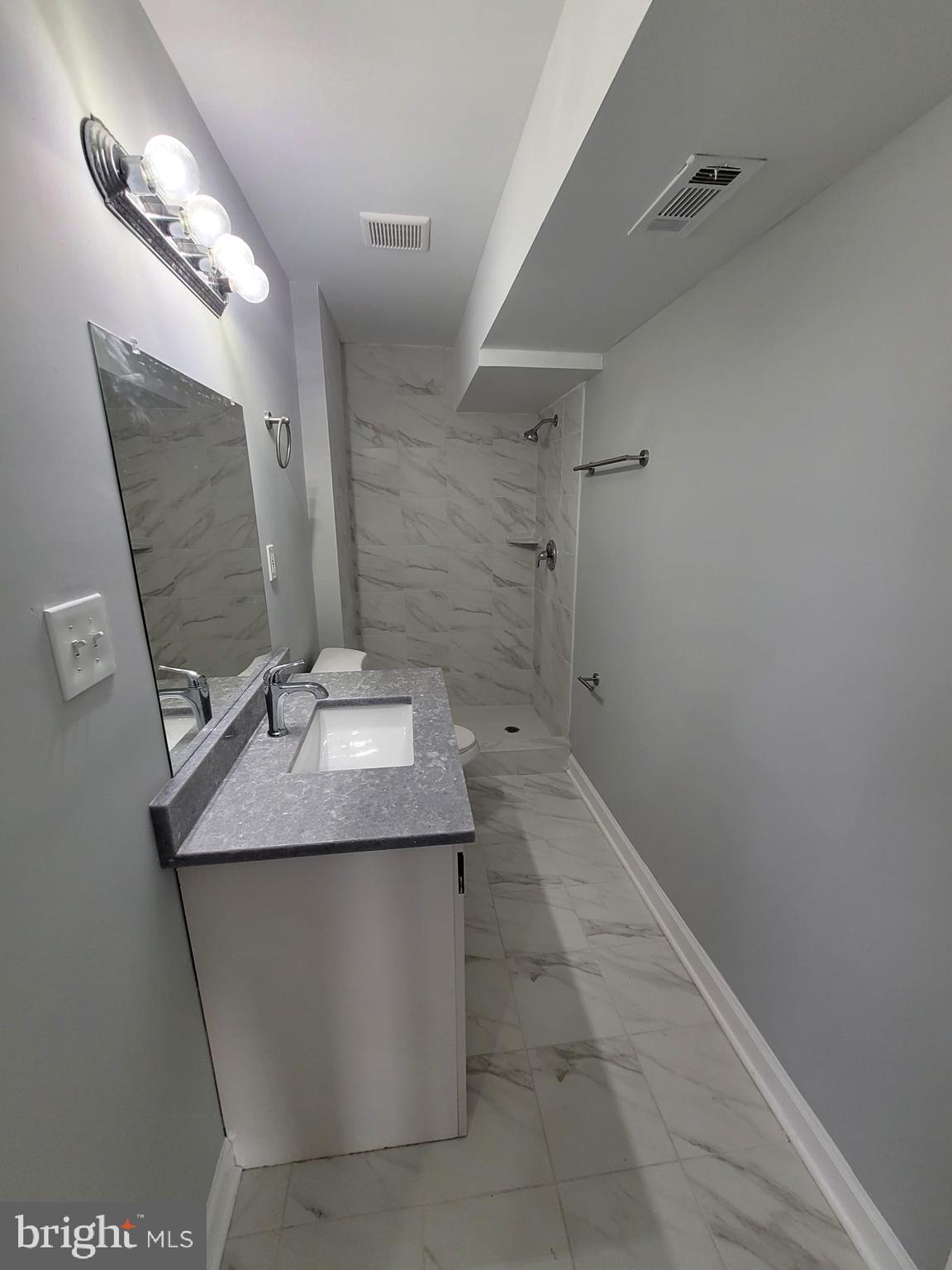 WINDSOR  MILL - Residential