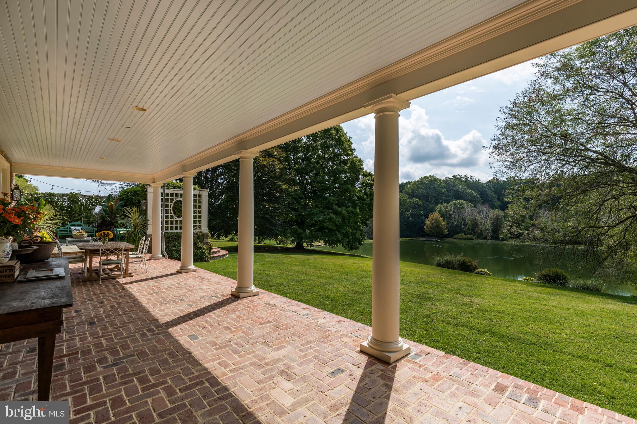 CHESHIRE HUNT - Residential