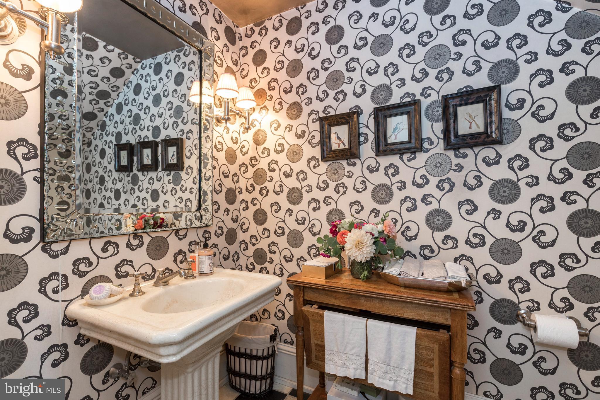 CHESHIRE HUNT - Residential