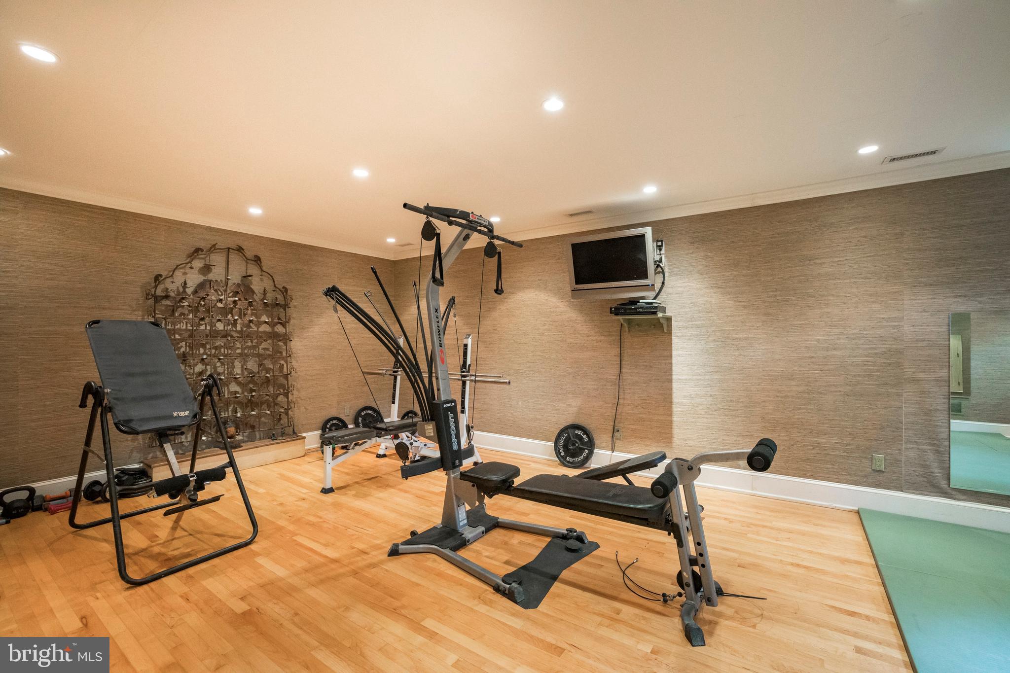 CHESHIRE HUNT - Residential