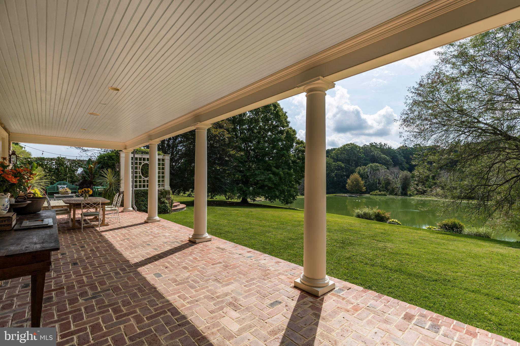 CHESHIRE HUNT - Residential